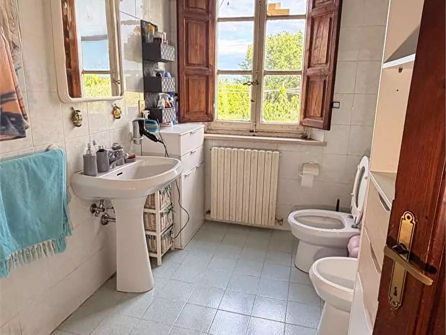 Immagine 13 di Casa bifamiliare in vendita  in via dei centoni a Capannori