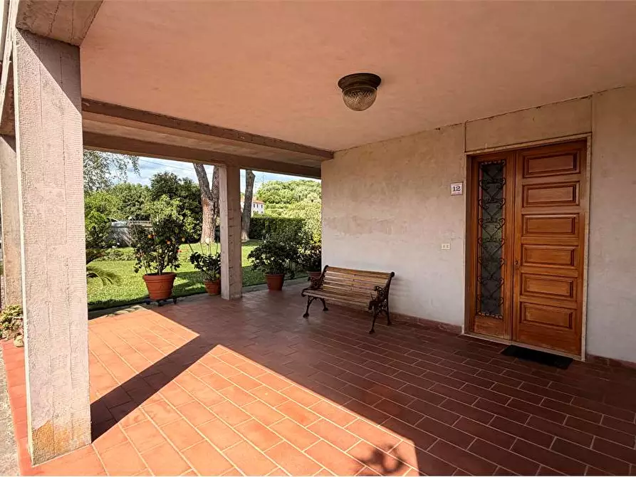 Immagine 3 di Villa in vendita  in Via dei Maionchi a Capannori