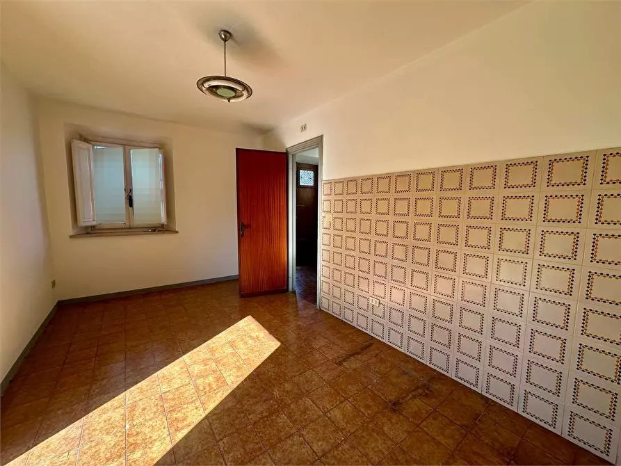 Immagine 14 di Casa bifamiliare in vendita  in via di chiasso roggi a Capannori