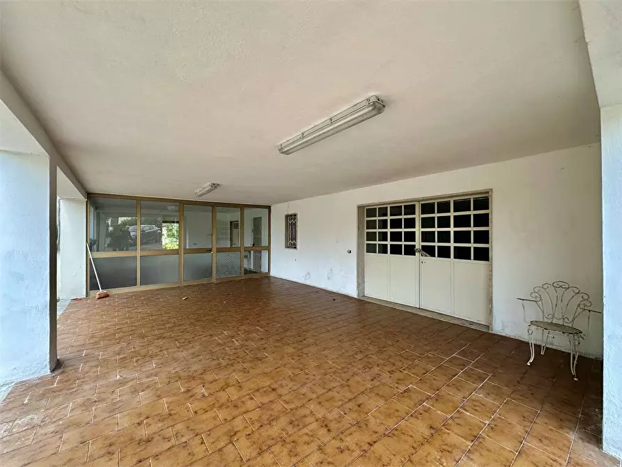 Immagine 25 di Villa in vendita  in via di pontemaggiore a Capannori