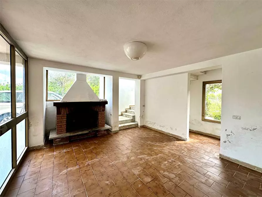 Immagine 26 di Villa in vendita  in via di pontemaggiore a Capannori