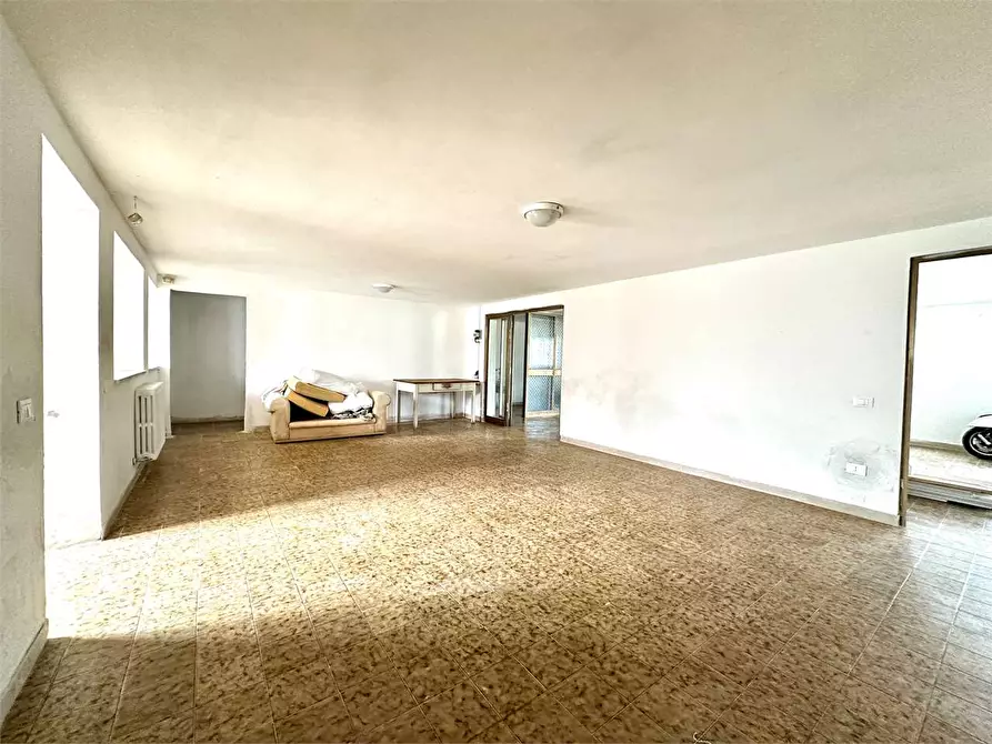 Immagine 28 di Villa in vendita  in via di pontemaggiore a Capannori