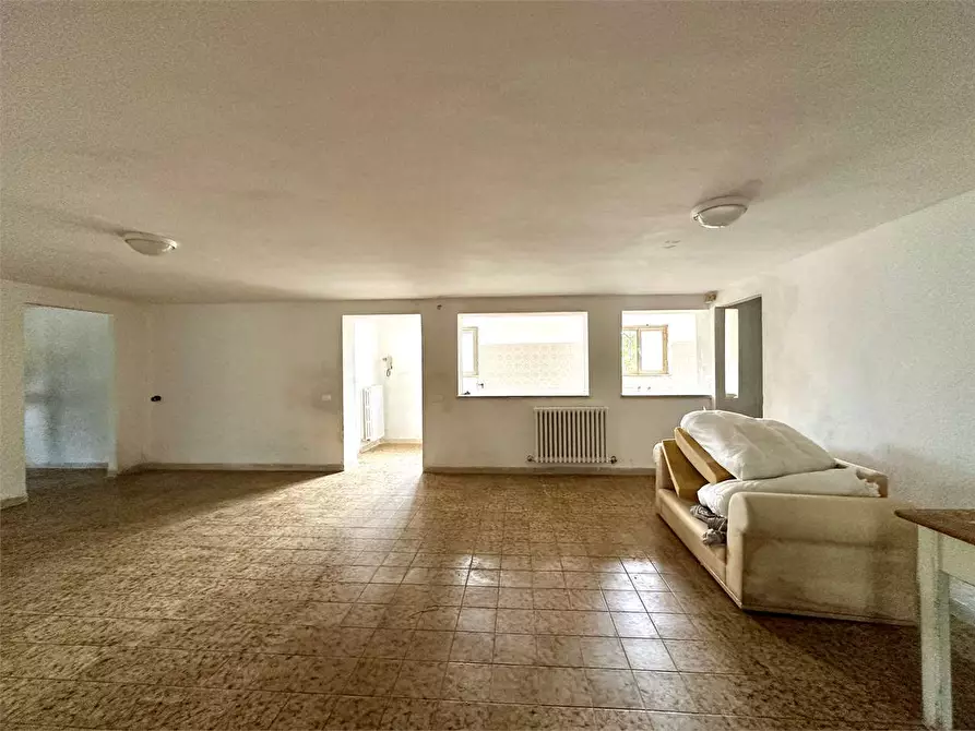 Immagine 30 di Villa in vendita  in via di pontemaggiore a Capannori