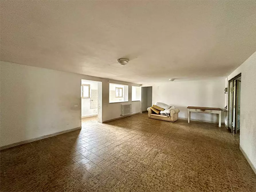 Immagine 31 di Villa in vendita  in via di pontemaggiore a Capannori
