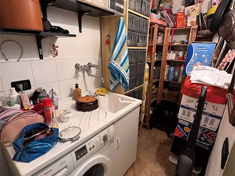 Immagine 11 di Casa bifamiliare in vendita  in via delle ville a Capannori