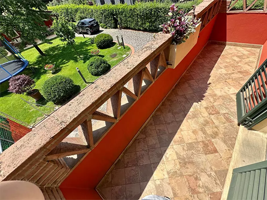 Immagine 21 di Casa bifamiliare in vendita  in via delle ville a Capannori