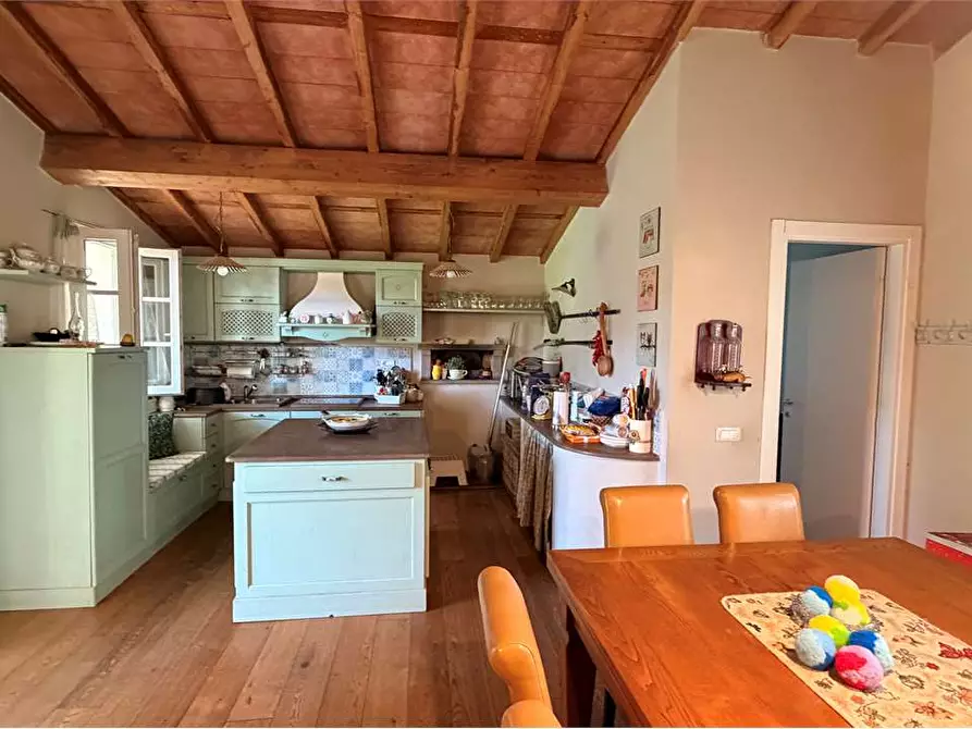 Immagine 42 di Casa bifamiliare in vendita  in via delle ville a Capannori