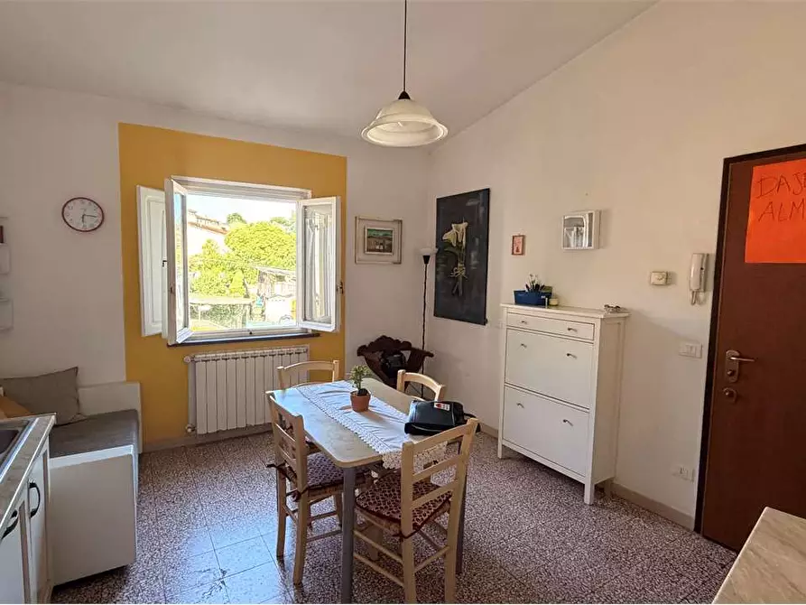 Immagine 3 di Appartamento in vendita  in via roma a Porcari