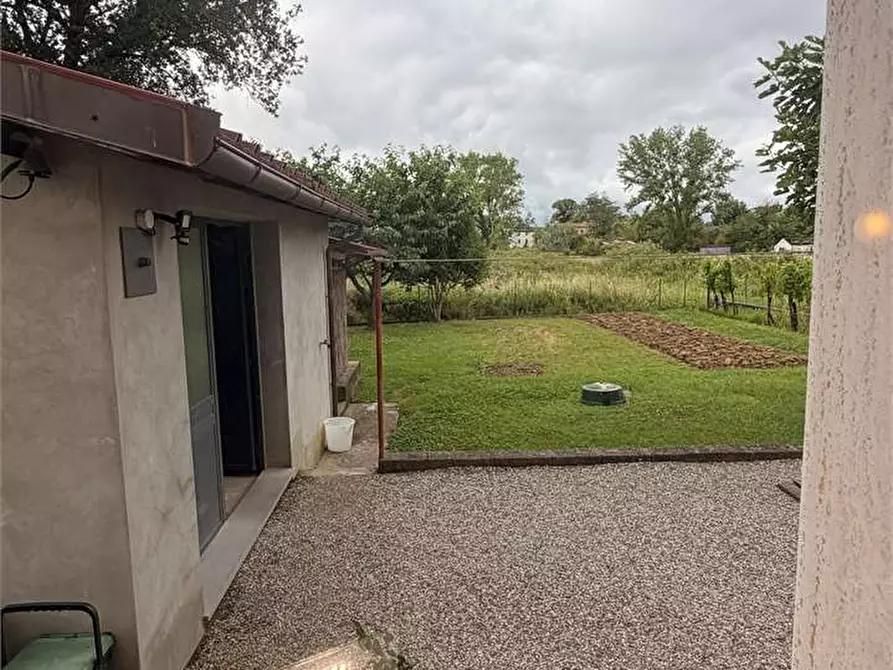 Immagine 41 di Villa in vendita  in Via dei Maionchi a Capannori