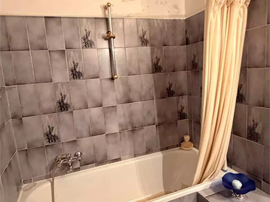 Immagine 19 di Rustico / casale in vendita  in via del brennero a Abetone Cutigliano