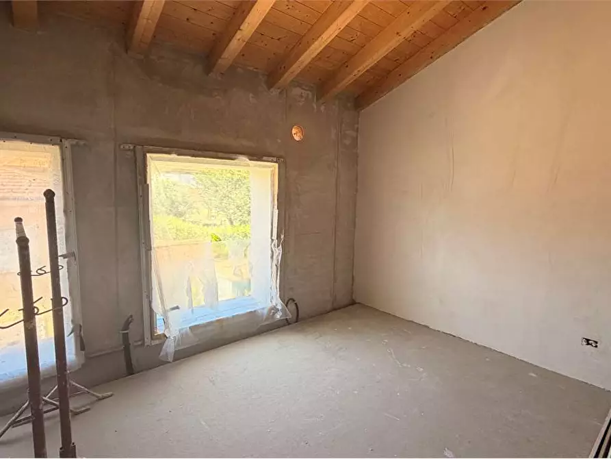 Immagine 3 di Appartamento in vendita  in Ponte a Moriano a Lucca