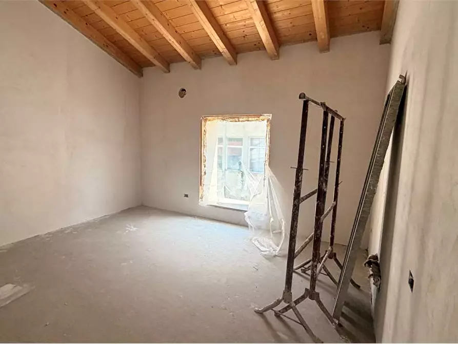 Immagine 6 di Appartamento in vendita  in Ponte a Moriano a Lucca