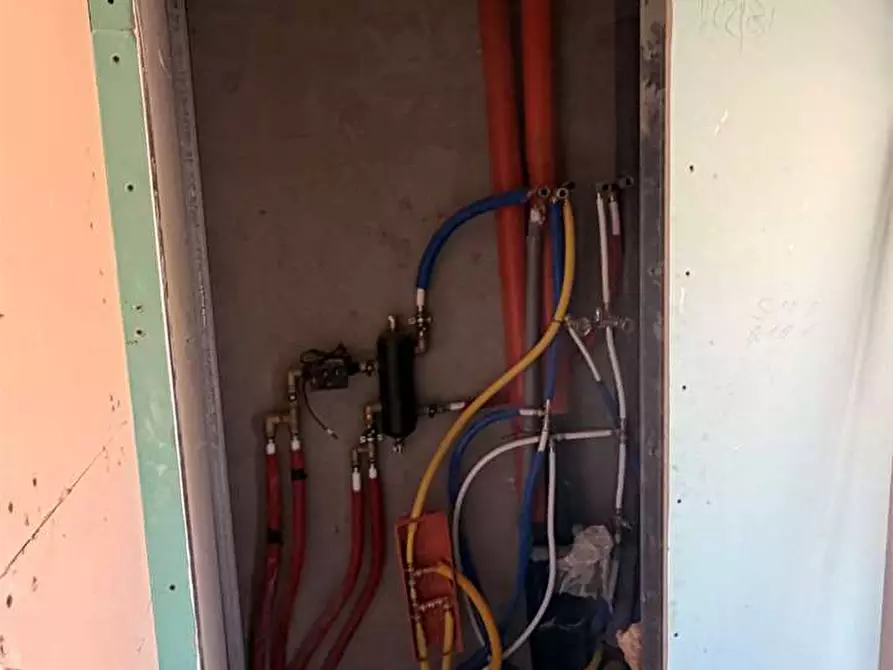Immagine 7 di Appartamento in vendita  in Ponte a Moriano a Lucca