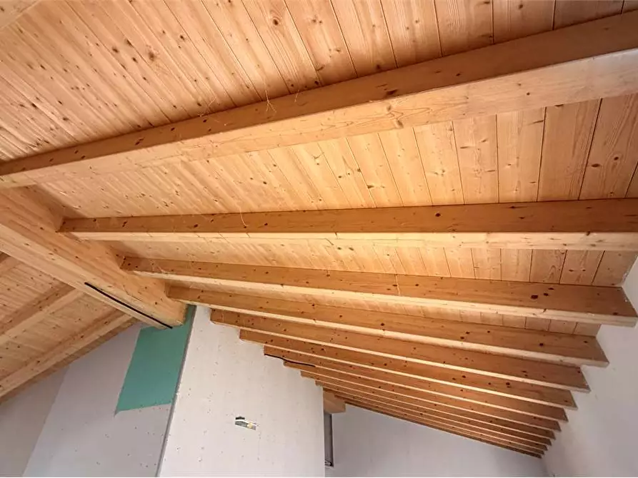 Immagine 2 di Appartamento in vendita  in Ponte a Moriano a Lucca