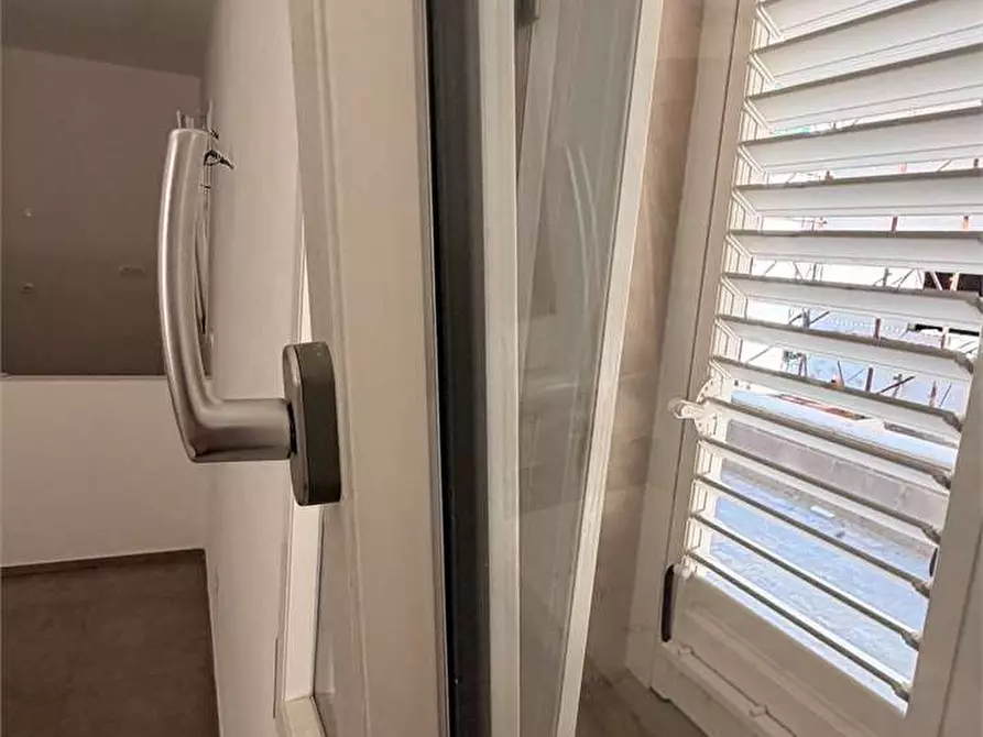 Immagine 3 di Casa indipendente in vendita  a Lucca