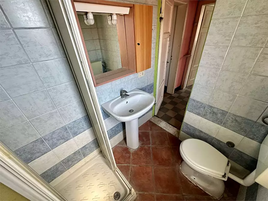 Immagine 26 di Porzione di casa in vendita  in via delle ville 493 a Capannori