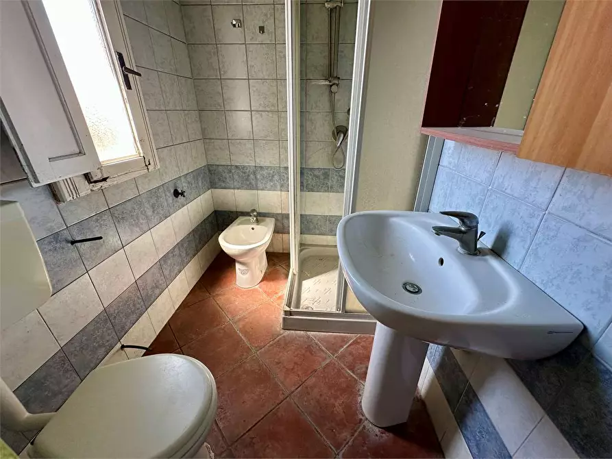Immagine 25 di Porzione di casa in vendita  in via delle ville 493 a Capannori