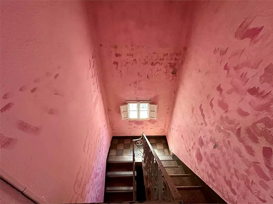 Immagine 10 di Porzione di casa in vendita  in via delle ville 493 a Capannori