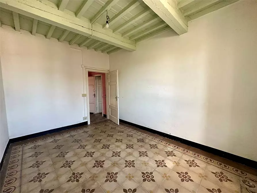 Immagine 13 di Porzione di casa in vendita  in via delle ville 493 a Capannori