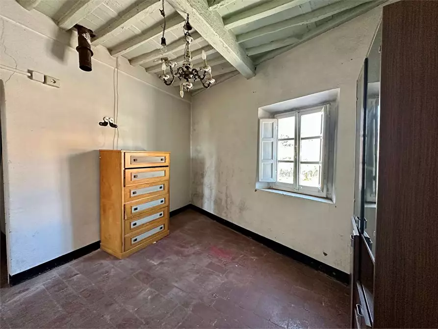 Immagine 33 di Porzione di casa in vendita  in via delle ville 493 a Capannori