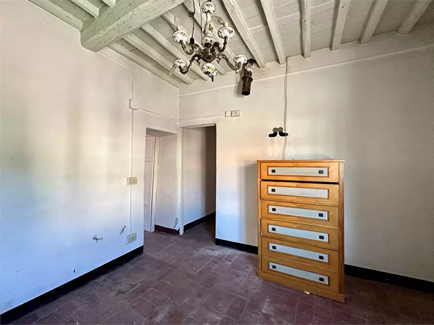 Immagine 34 di Porzione di casa in vendita  in via delle ville 493 a Capannori