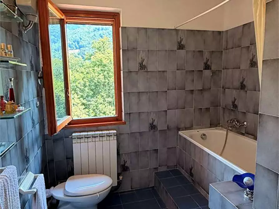 Immagine 21 di Rustico / casale in vendita  in via del brennero a Abetone Cutigliano