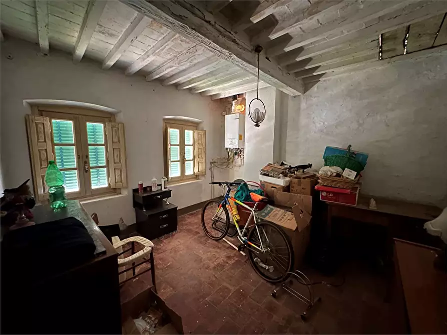 Immagine 20 di Porzione di casa in vendita  in via delle ville 493 a Capannori