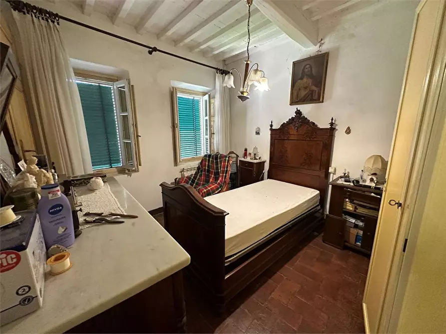 Immagine 13 di Porzione di casa in vendita  in via delle ville 493 a Capannori