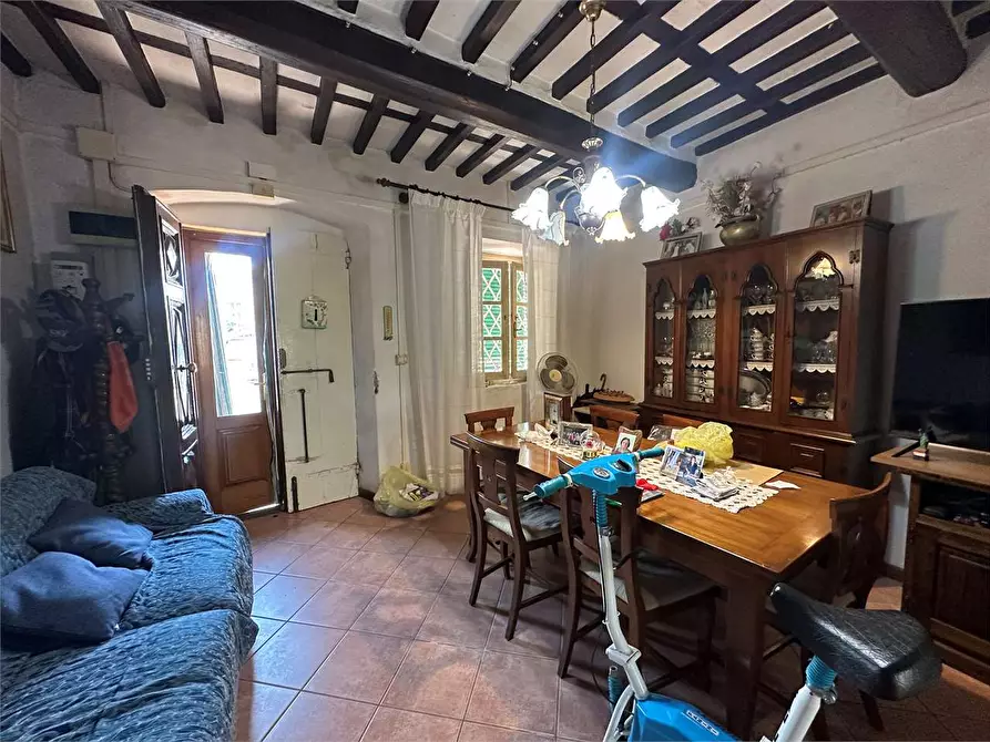 Immagine 3 di Porzione di casa in vendita  in via delle ville 493 a Capannori