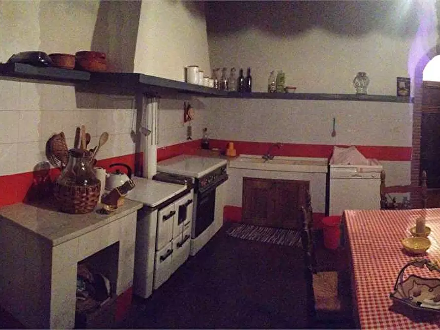 Immagine 38 di Appartamento in vendita  in via della pieve a Capannori