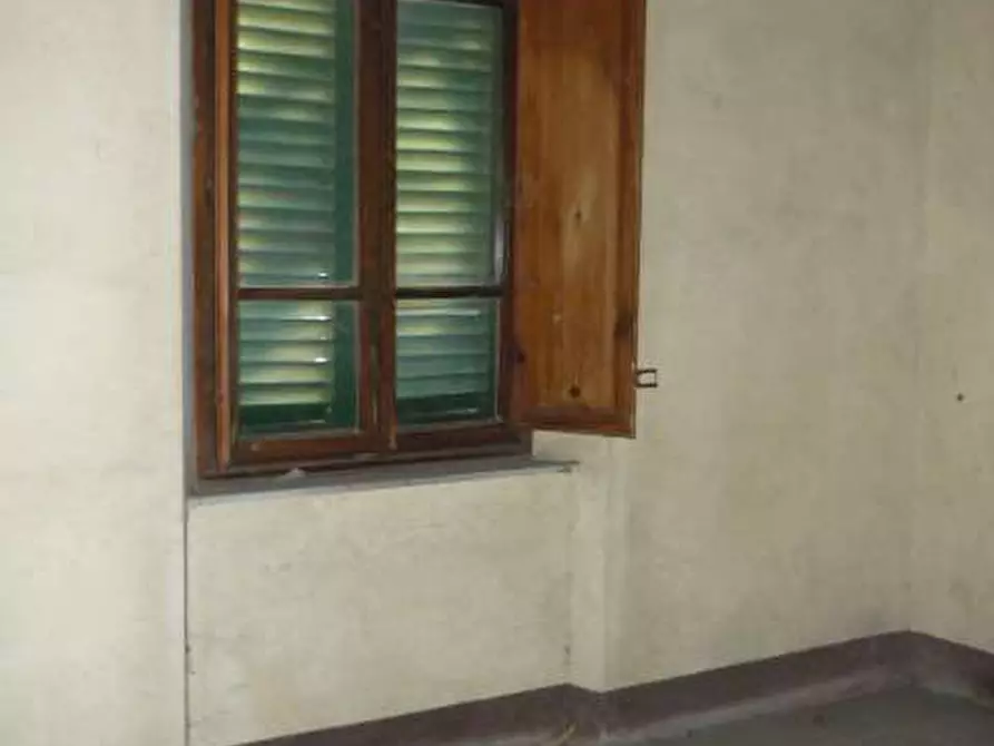 Immagine 5 di Villa in vendita  in via della pieve a Capannori