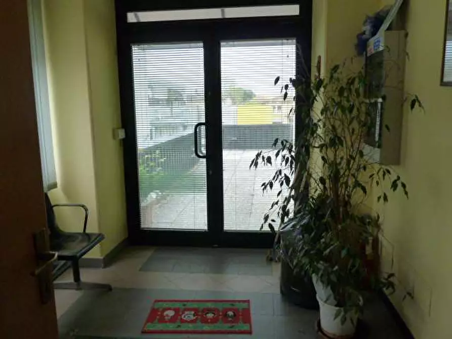 Immagine 2 di Ufficio in vendita  in porcari a Porcari