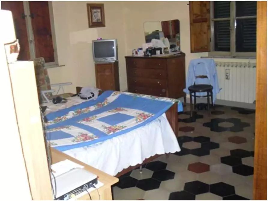 Immagine 11 di Casa bifamiliare in vendita  in barga a Barga