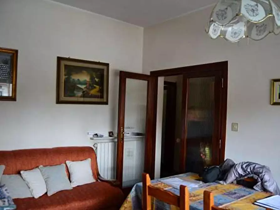 Immagine 3 di Appartamento in vendita  in lido di camaiore a Camaiore