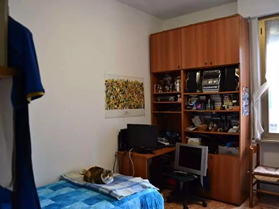 Immagine 11 di Appartamento in vendita  in lido di camaiore a Camaiore