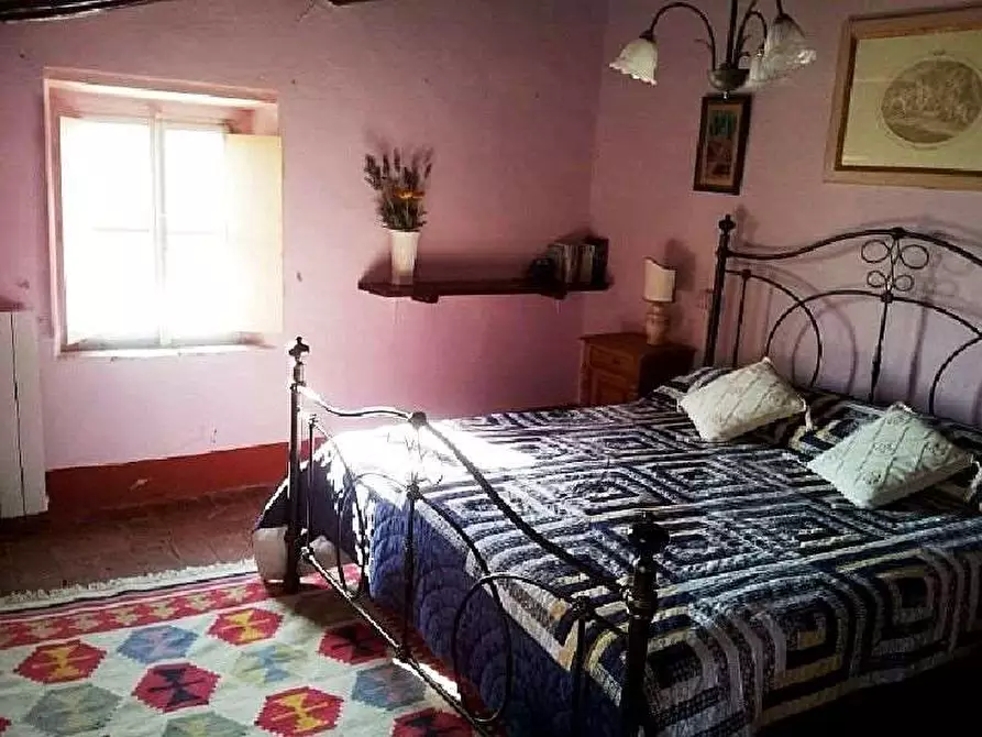 Immagine 4 di Appartamento in vendita  in lucca a Lucca