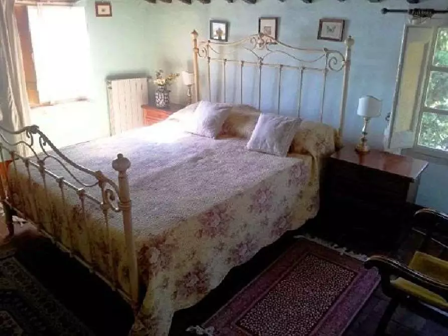 Immagine 6 di Appartamento in vendita  in lucca a Lucca