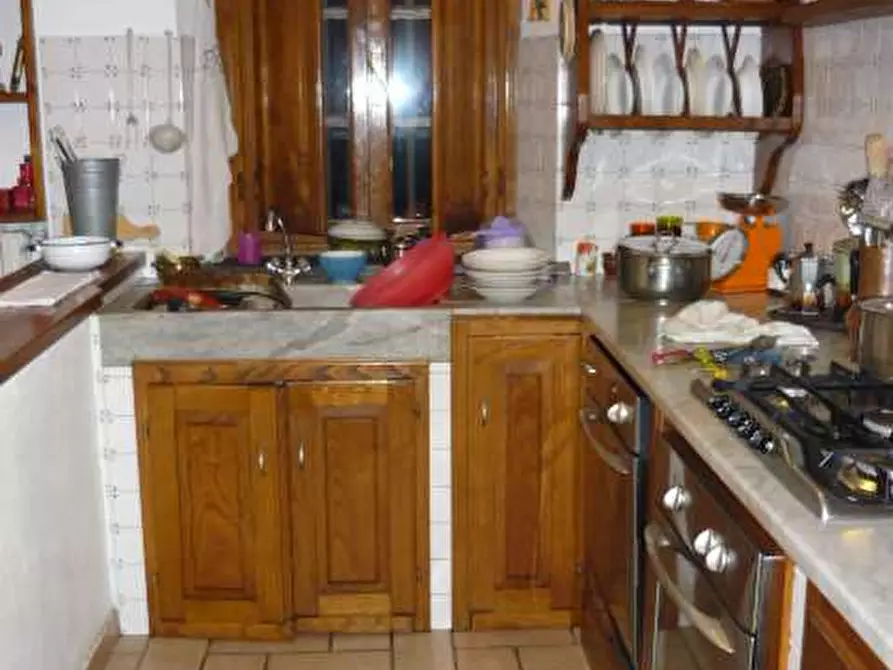 Immagine 7 di Porzione di casa in vendita  in Colle di Compito a Capannori