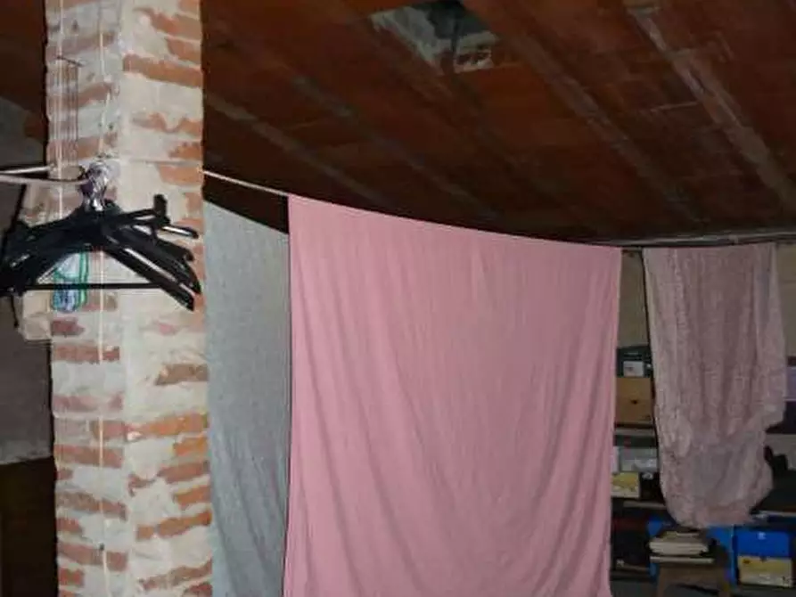 Immagine 18 di Porzione di casa in vendita  in Colle di Compito a Capannori