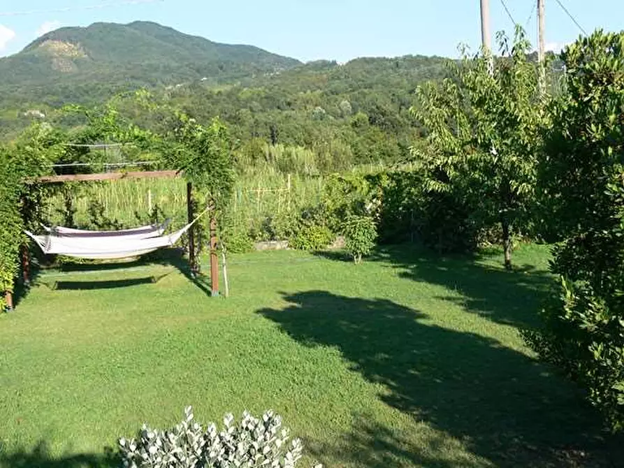 Immagine 14 di Villa in vendita  in lunigiana a Carrara