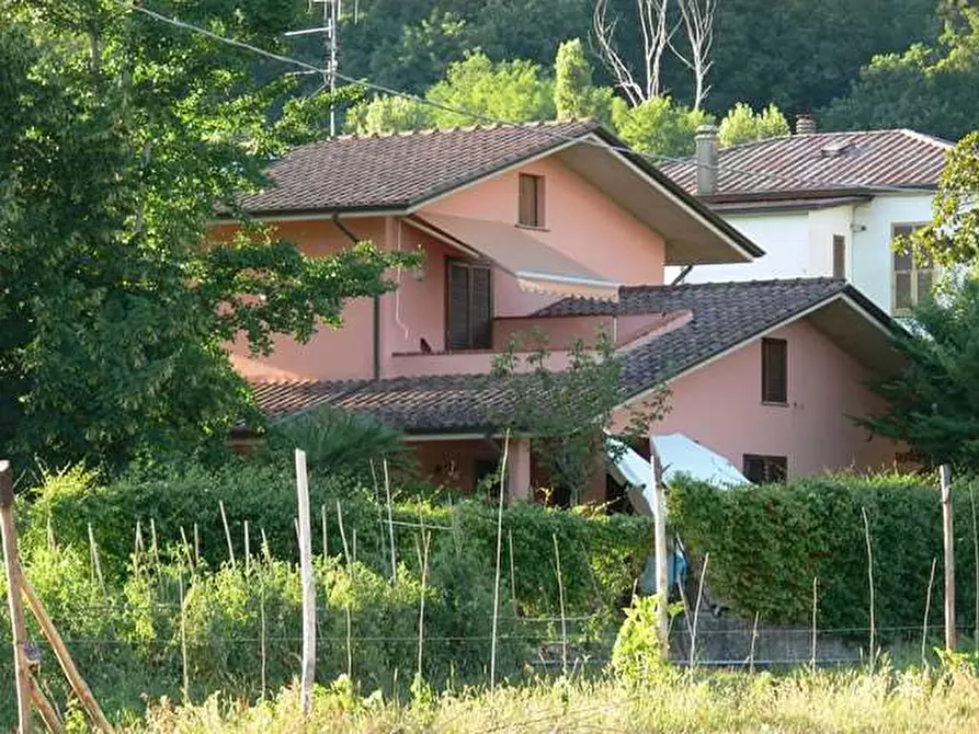 Immagine 20 di Villa in vendita  in lunigiana a Carrara