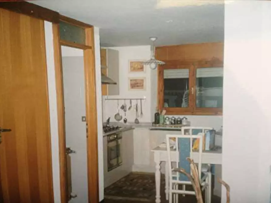 Immagine 3 di Casa indipendente in vendita  in zona residenziale belvedere a Camaiore