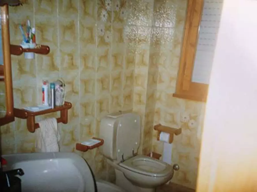 Immagine 5 di Casa indipendente in vendita  in zona residenziale belvedere a Camaiore