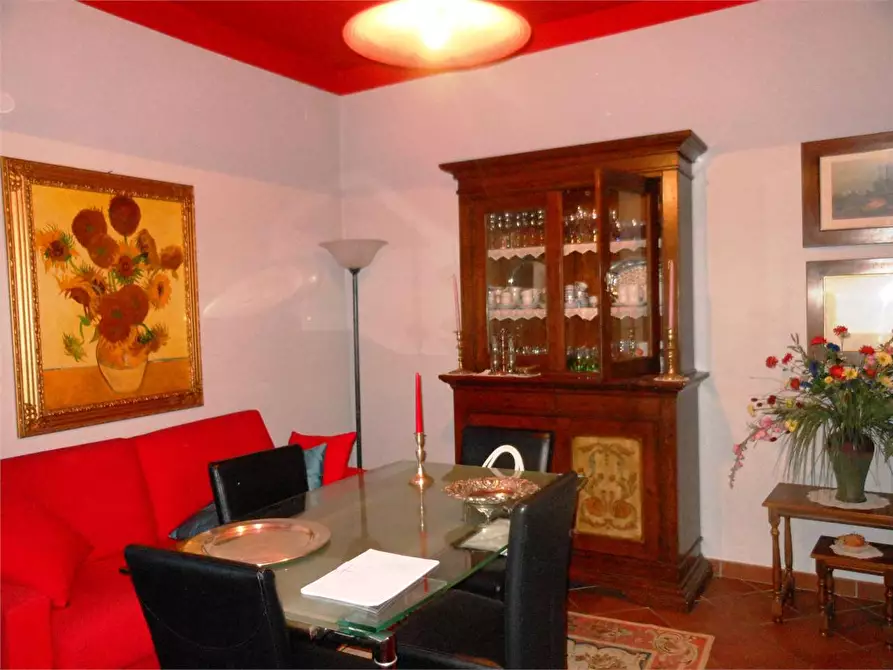 Immagine 2 di Porzione di casa in vendita  in Lammari a Capannori