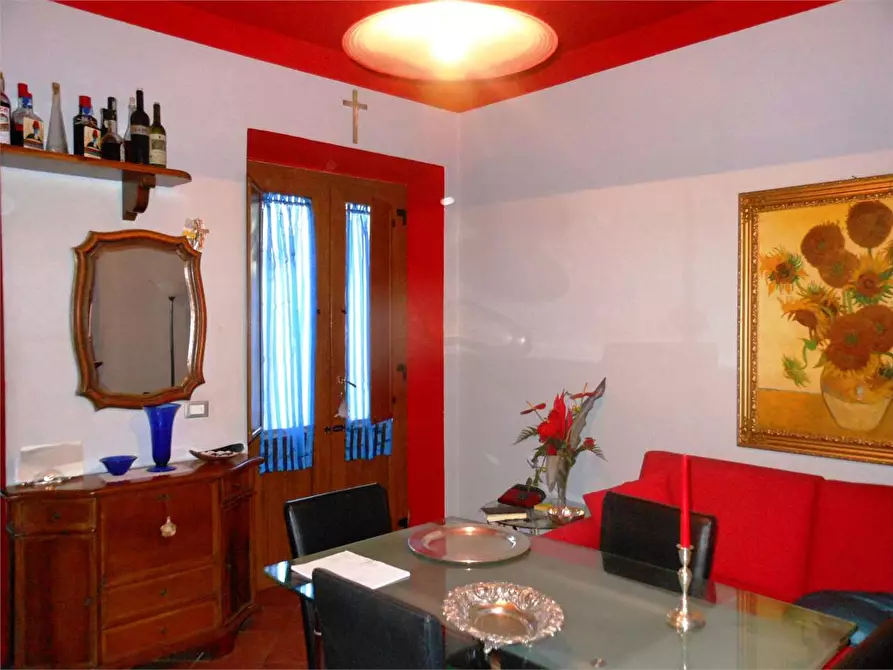 Immagine 3 di Porzione di casa in vendita  in Lammari a Capannori
