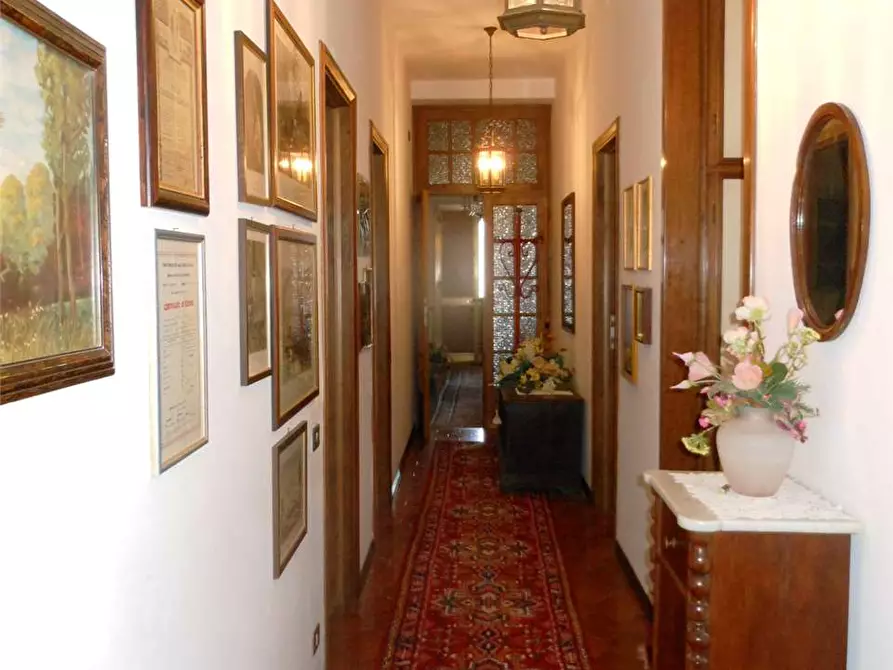 Immagine 6 di Porzione di casa in vendita  in Lammari a Capannori