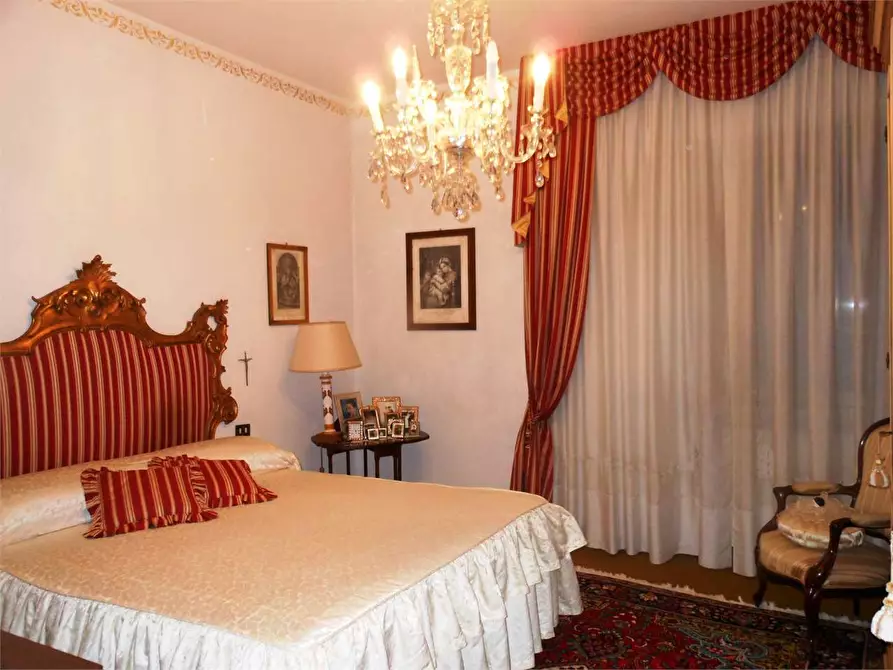 Immagine 15 di Porzione di casa in vendita  in Lammari a Capannori