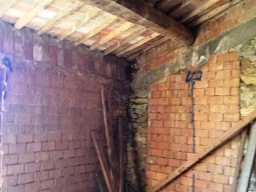 Immagine 11 di Porzione di casa in vendita  in san ginese a Capannori