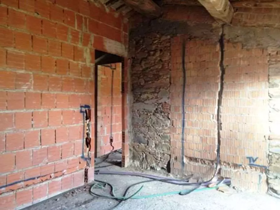 Immagine 12 di Porzione di casa in vendita  in san ginese a Capannori