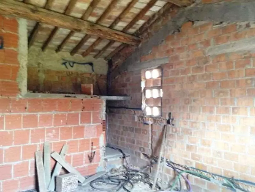 Immagine 13 di Porzione di casa in vendita  in san ginese a Capannori
